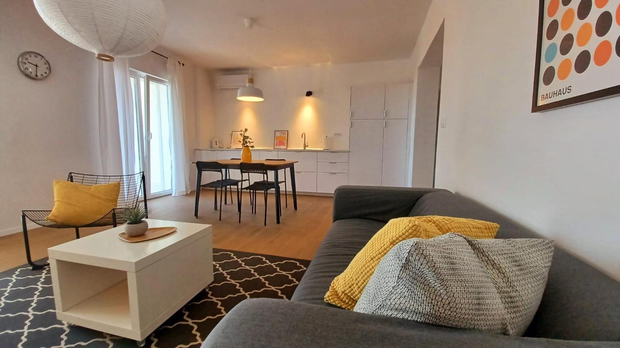 Apartments Daria Крк Екстер'єр фото
