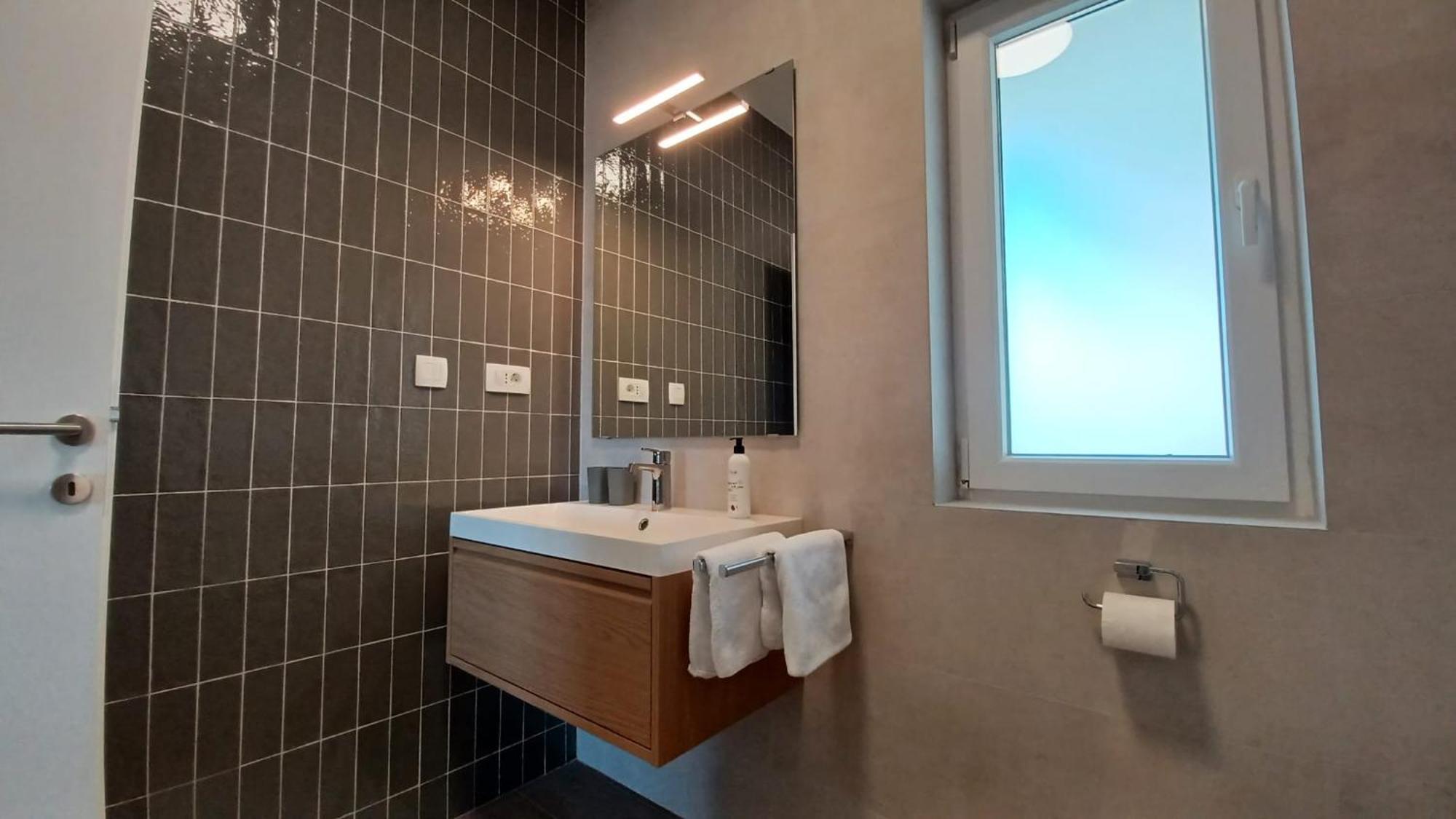 Apartments Daria Крк Екстер'єр фото